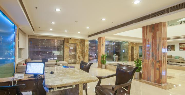 Taurus Sarovar Portico New Delhi Exterior photo